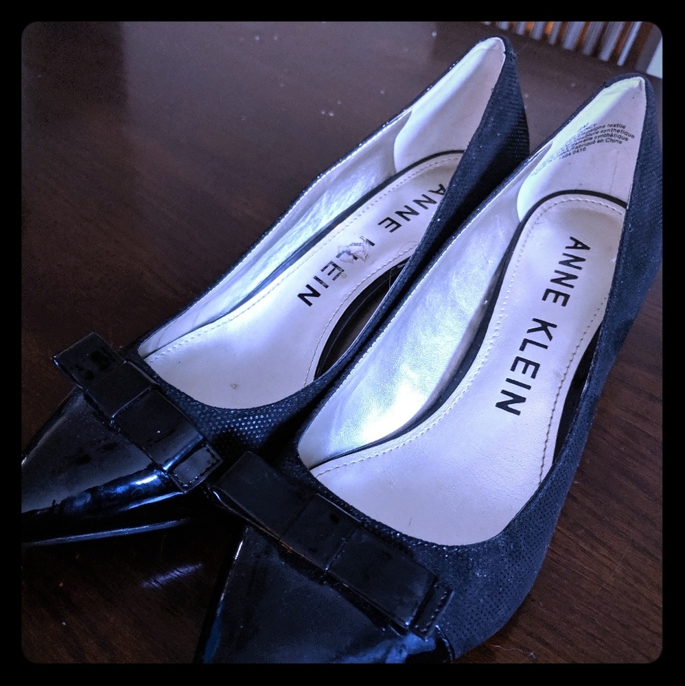 Anne Klein pumps